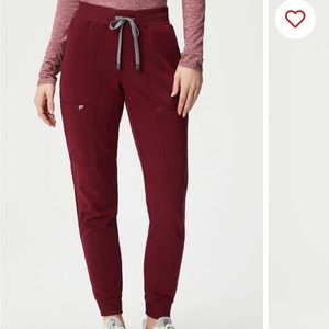 Women’s Fabletics Scrub pants